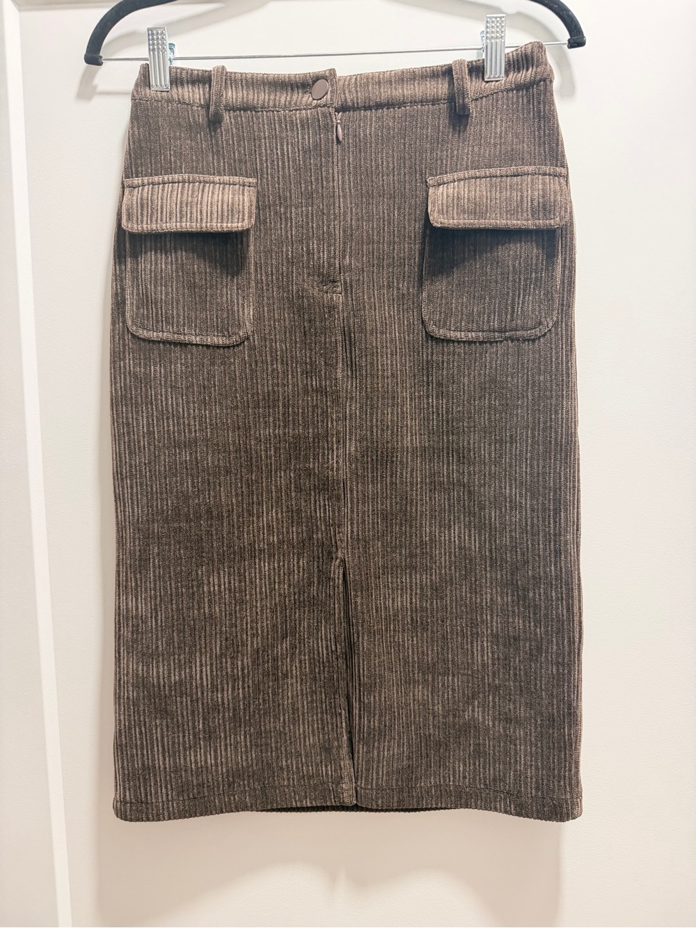 Lucy Paris Brown Ribbed Cargo-Pocket Midi Skirt
